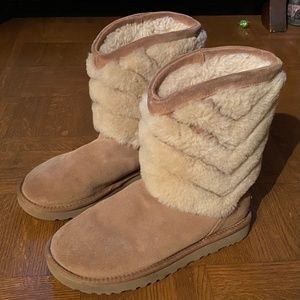 UGG Women's TANIA Chestnut Boots Size 7